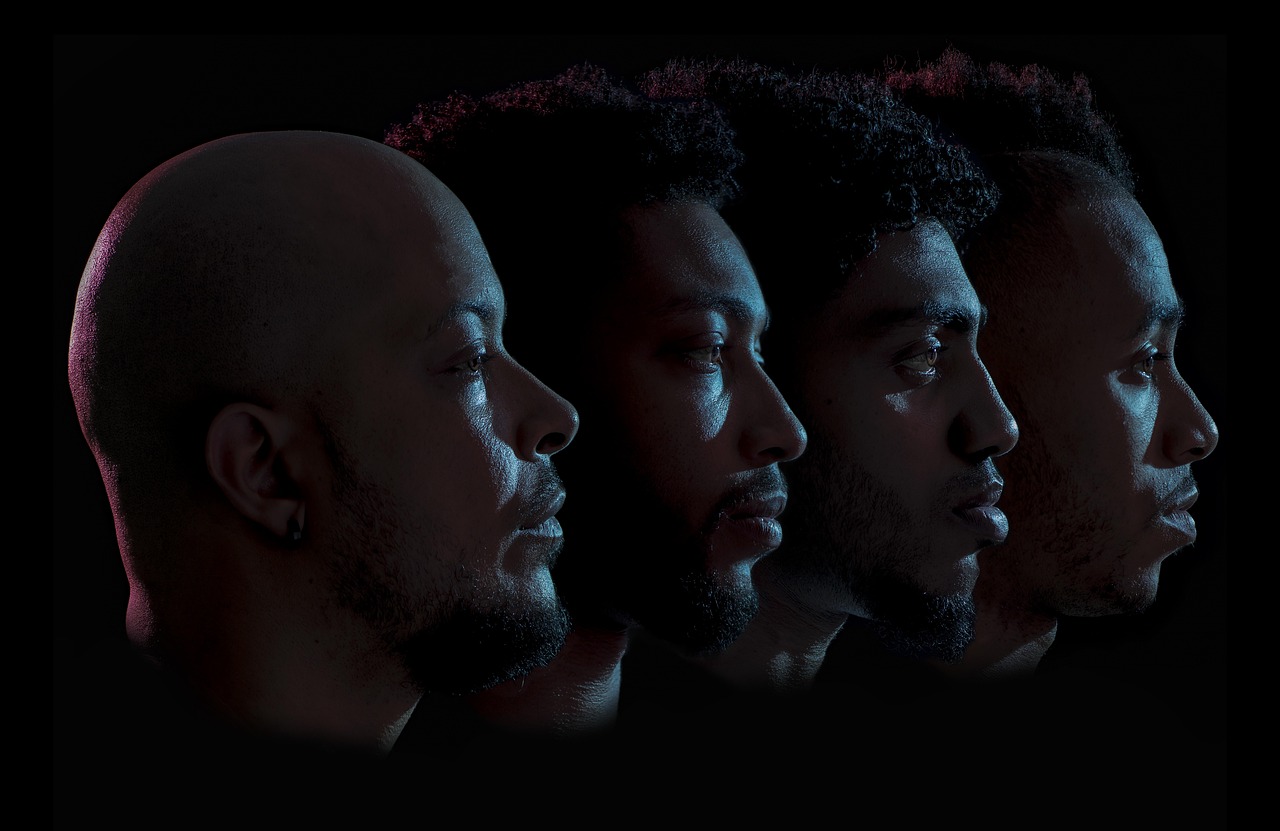 uqモバイルとpovoの比較でどちらがお得なのか？