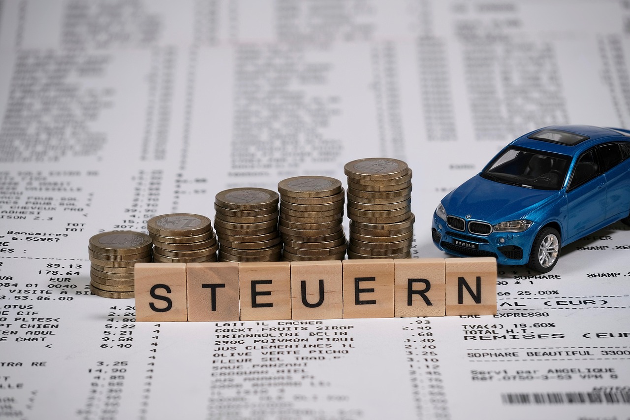 携帯料金を節約するための格安SIMの選び方は？