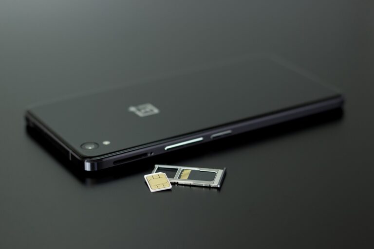 格安SIMの通信速度を改善する方法は？